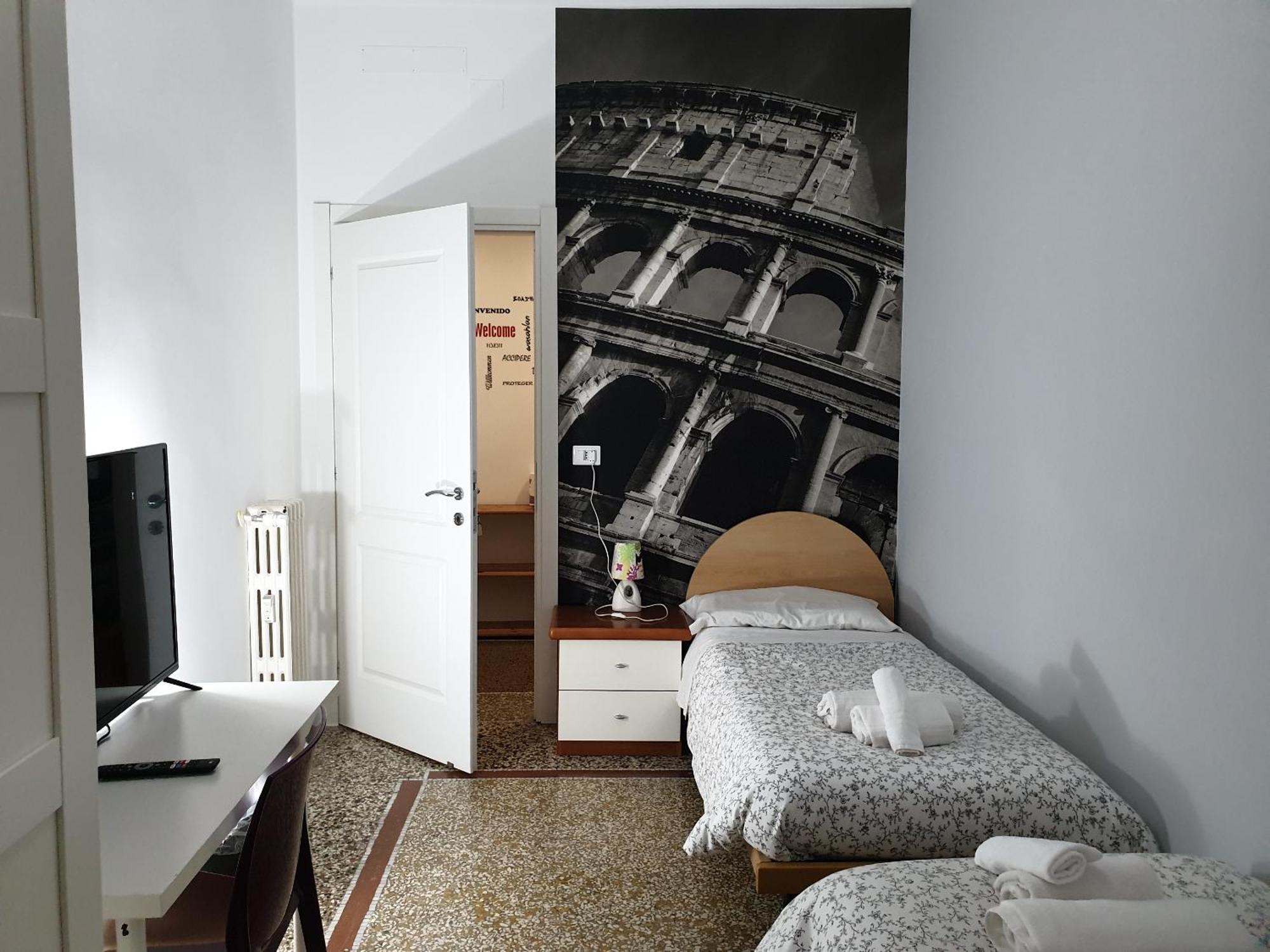 Lo Sguardo Sui Re Hotel Rome Room photo